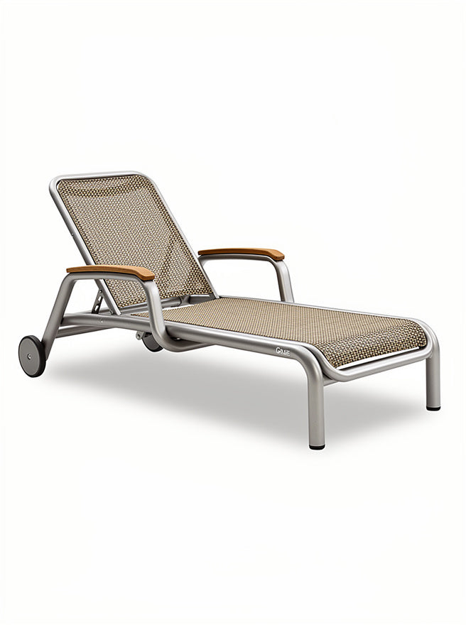 Modulaire Lounge loungestoel met aluminium frame en houten armleuningen